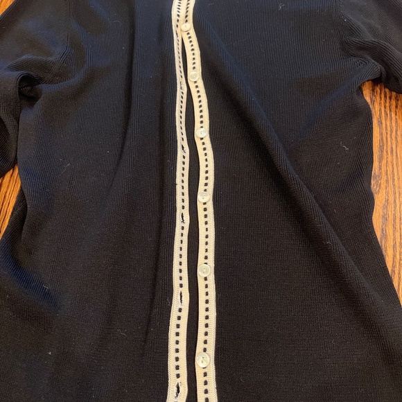 Ann Taylor cardigan - Picture 2 of 4